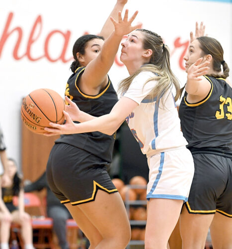 Heights trio lead team to victory